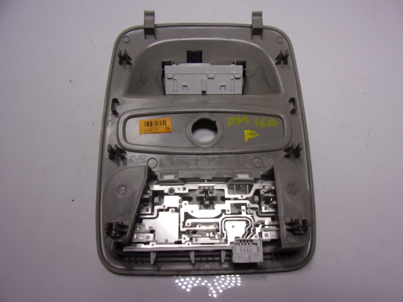 Recambio de piloto interior para renault captur 0.9 tce referencia OEM IAM 264300008R 09303829 