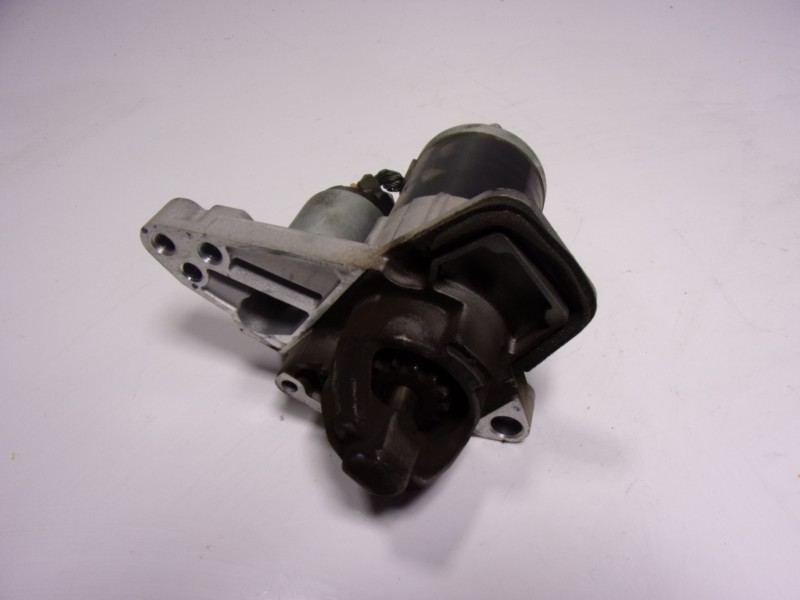 Recambio de motor arranque para renault captur 0.9 tce referencia OEM IAM 233000557R 233000557R 