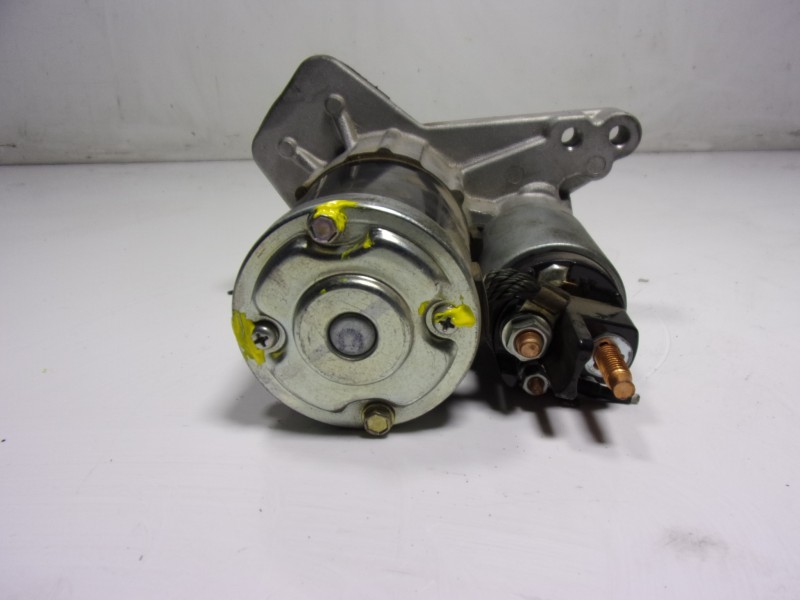 Recambio de motor arranque para renault captur 0.9 tce referencia OEM IAM 233000557R 233000557R 