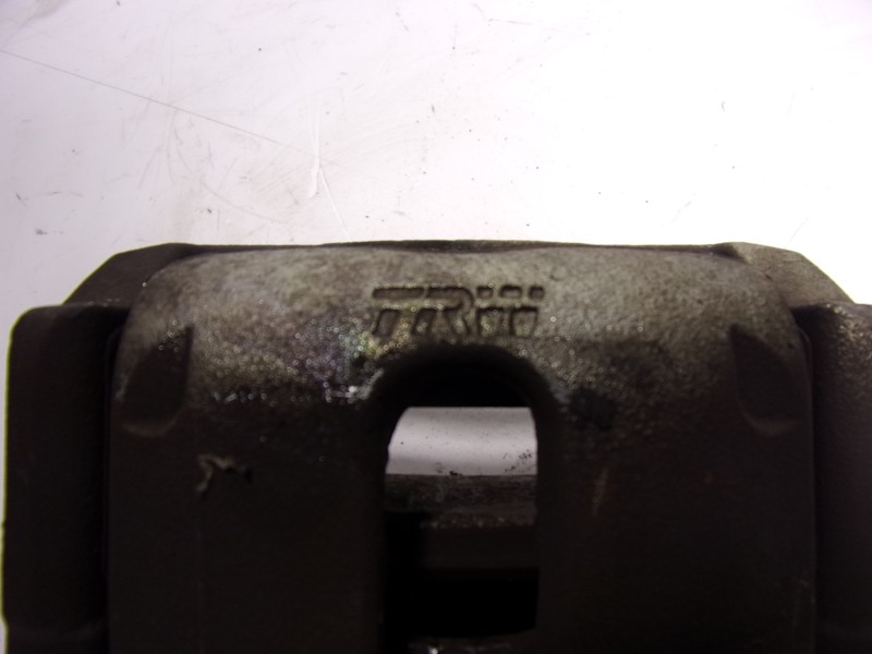 Recambio de pinza freno delantera derecha para renault captur 0.9 tce referencia OEM IAM 7701208333  