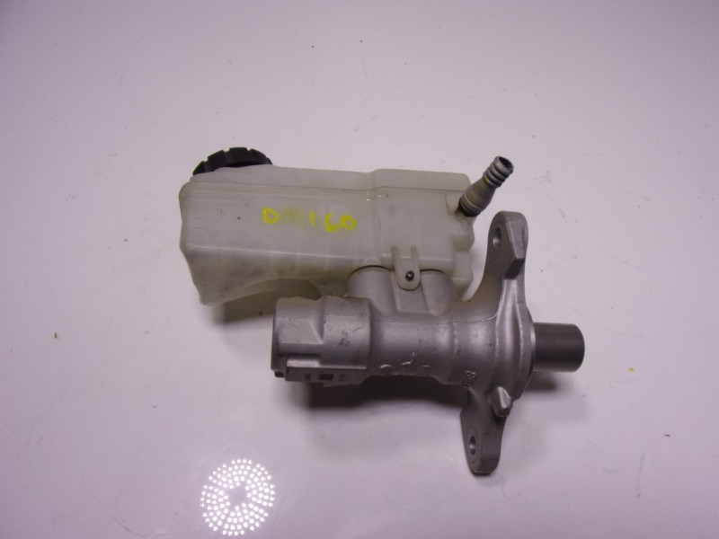 Recambio de bomba freno para renault captur 0.9 tce referencia OEM IAM 460119686R 1070529S01 