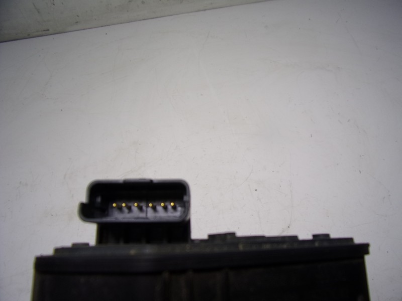 Recambio de caja mariposa para peugeot 308 1.2 12v e-thp referencia OEM IAM 9801942080 9881942080 