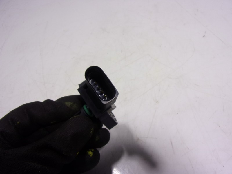 Recambio de caudalimetro para cupra leon sportstourer (kl8) 1.4 tsi phev referencia OEM IAM 03G906051M 04C906051B 