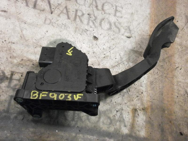 Recambio de potenciometro pedal para fiat grande punto (199) 1.3 16v jtd cat referencia OEM IAM 55702020 55702020 