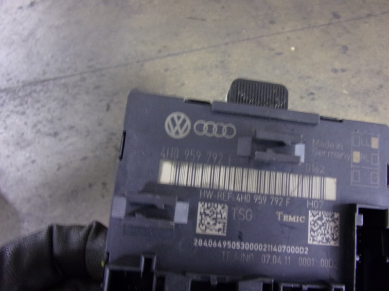 Recambio de centralita cierre para volkswagen touareg (7p5) 3.0 v6 tdi dpf referencia OEM IAM 4H0959792SZ0H 4H0959792F 