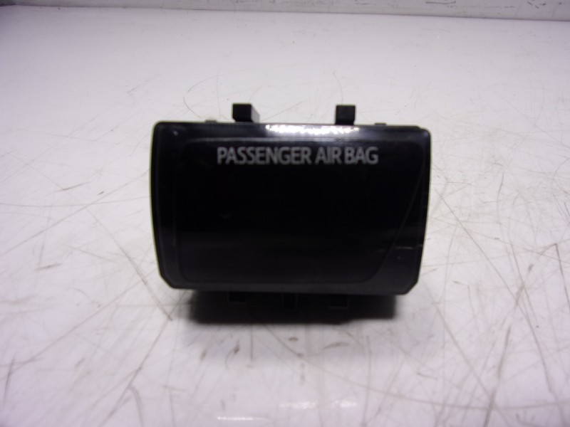 Recambio de modulo electronico para toyota hilux (3b/3c/3d) gr sport referencia OEM IAM 839500K031 839500K031 