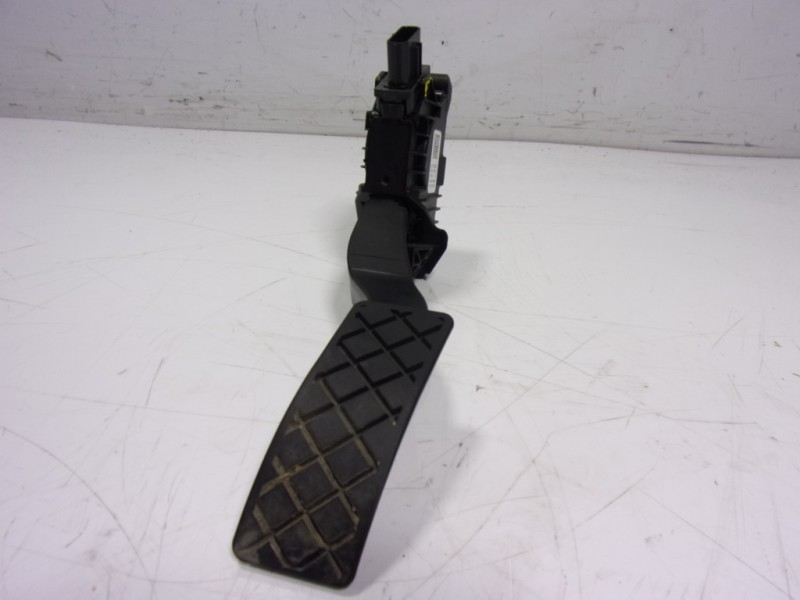 Recambio de potenciometro pedal para seat leon (kl1) 2.0 tdi referencia OEM IAM  5Q1723503K 