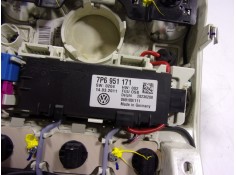 Recambio de piloto interior para volkswagen touareg (7p5) 3.0 v6 tdi dpf referencia OEM IAM 7P6947105GH67 7P6951171  2