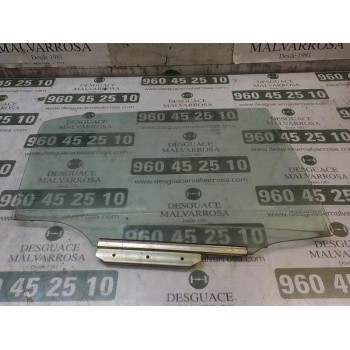 CRISTAL PUERTA TRASERO DERECHO 6810302210 