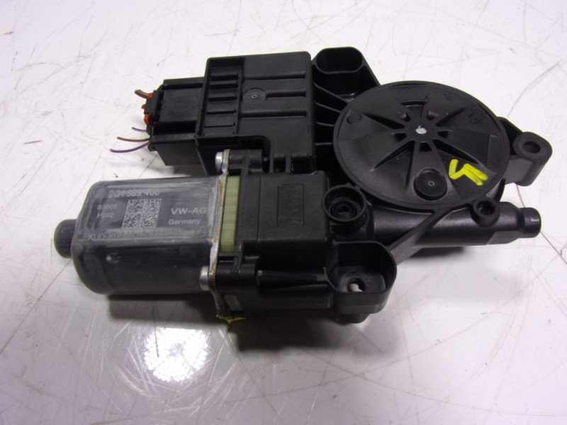 Recambio de motor elevalunas delantero derecho para seat ibiza (kj1) 1.0 tsi referencia OEM IAM  2Q1959406 