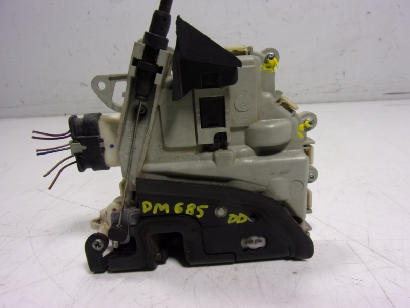 Recambio de cerradura puerta delantera derecha para seat leon (1p1) 1.6 tdi referencia OEM IAM 1P1837016B 1P1837016B 