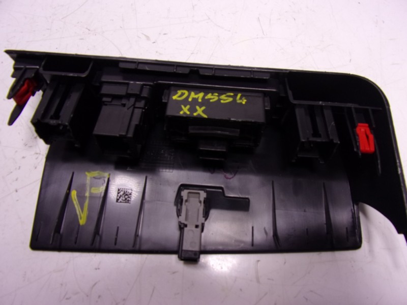 Recambio de modulo electronico para toyota yaris 1.5 vvti hev referencia OEM IAM  554070D070 