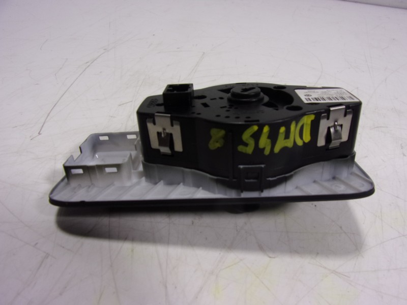 Recambio de mando luces para volkswagen touareg (7p5) 3.0 v6 tdi dpf referencia OEM IAM 7P6941431D 7P6941431 