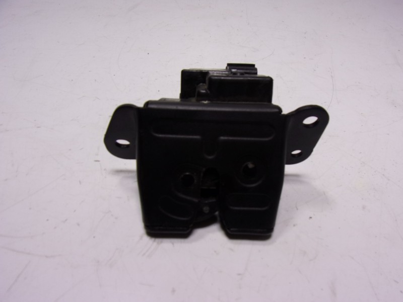 Recambio de cerradura maletero / porton para hyundai ix35 1.7 crdi cat referencia OEM IAM 812301H300 812301H300 