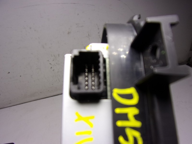 Recambio de modulo electronico para toyota yaris 1.5 vvti hev referencia OEM IAM  861C0K0010 