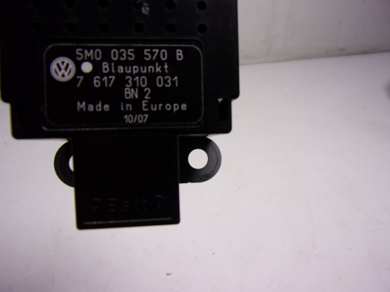 Recambio de modulo electronico para volkswagen golf v berlina (1k1) r32 referencia OEM IAM 5M0035570B 5M0035570B 