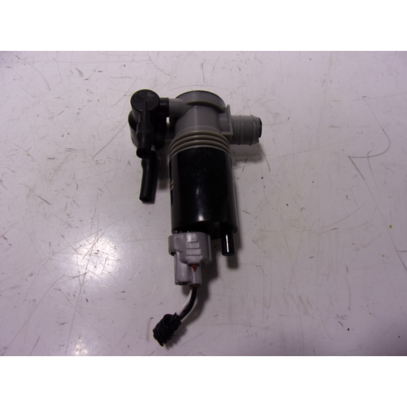 Recambio de bomba limpia para toyota yaris 1.5 vvti hev referencia OEM IAM  230219D1559 