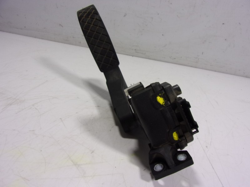 Recambio de potenciometro pedal para volkswagen touareg (7p5) 3.0 v6 tdi dpf referencia OEM IAM 7L0723507D 6PV00802624 