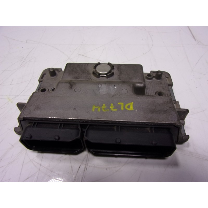 Recambio de centralita motor uce para volkswagen polo (6r1) 1.2 12v referencia OEM IAM 03E906019AK 03E906019M 