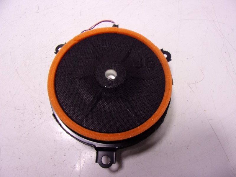 Recambio de modulo electronico para toyota yaris 1.5 vvti hev referencia OEM IAM  86150K0010 