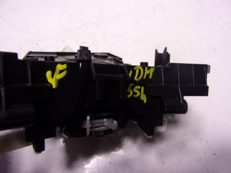 Recambio de modulo electronico para toyota yaris 1.5 vvti hev referencia OEM IAM  89245K0020 