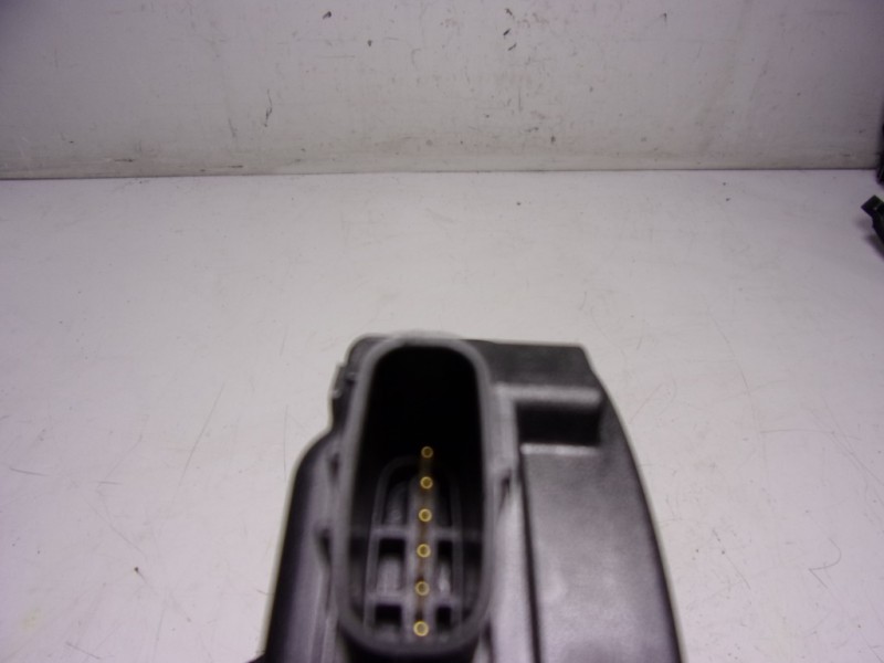 Recambio de potenciometro pedal para toyota yaris 1.5 vvti hev referencia OEM IAM  78110K0030 