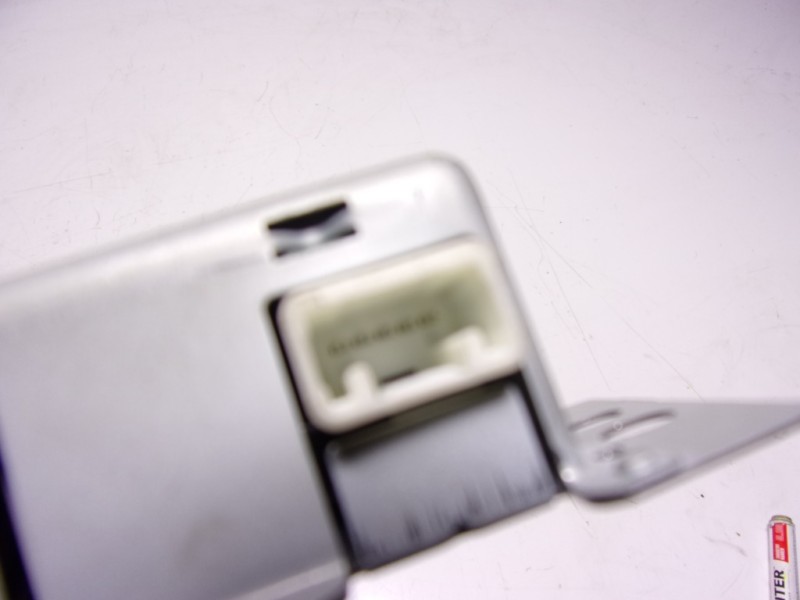 Recambio de modulo electronico para toyota yaris 1.5 vvti hev referencia OEM IAM  8805148010 