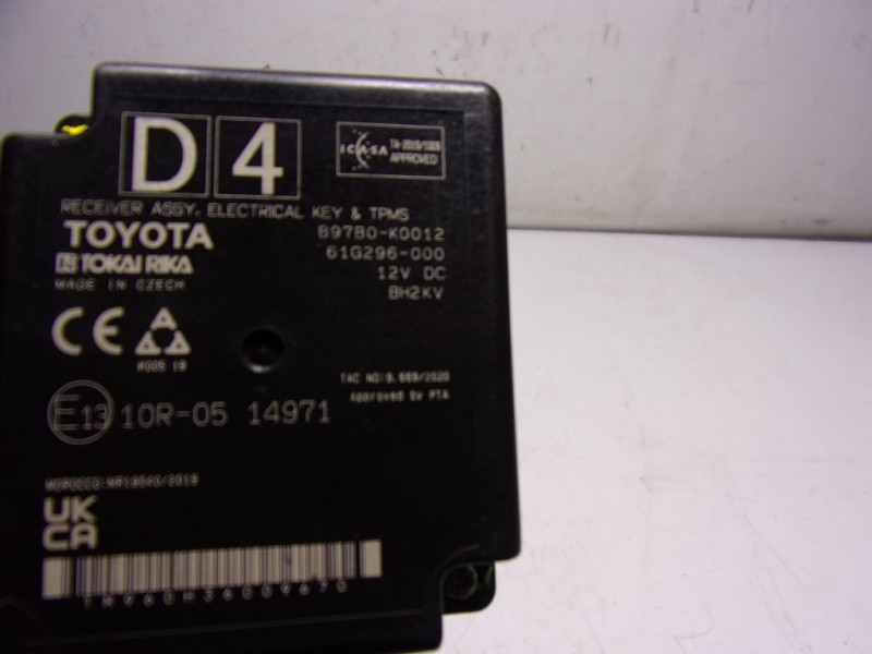 Recambio de modulo electronico para toyota yaris 1.5 vvti hev referencia OEM IAM  897B20K0012 