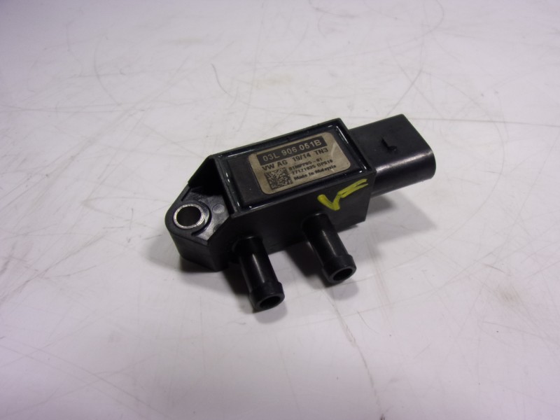 Recambio de modulo electronico para volkswagen golf vii lim. (5g1) 1.6 tdi dpf referencia OEM IAM  03L906051B 