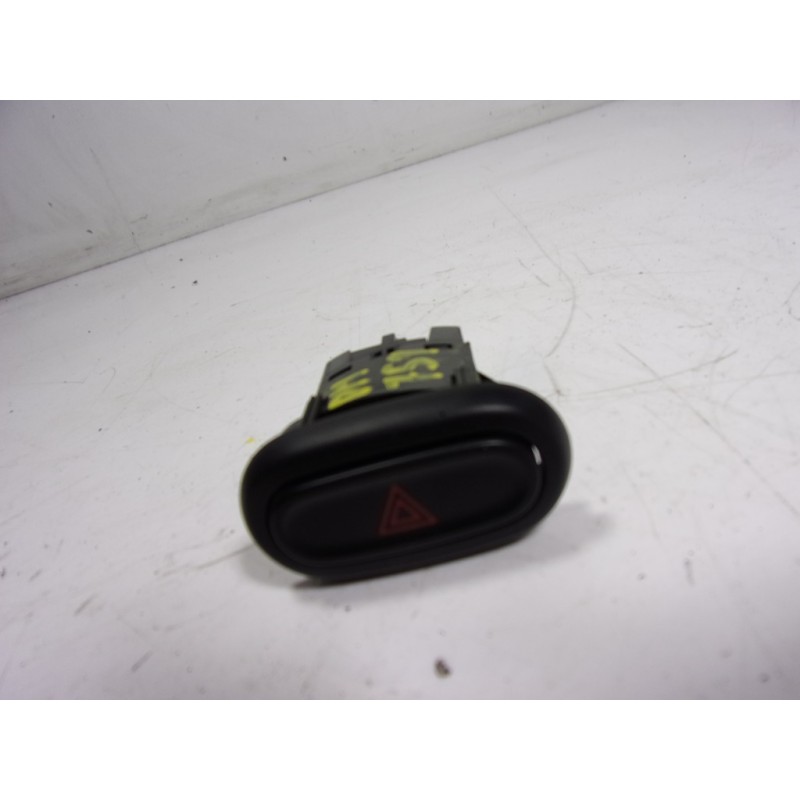 Recambio de warning para mini mini (f56) 1.5 12v turbodiesel referencia OEM IAM 61319389077 61319389077 