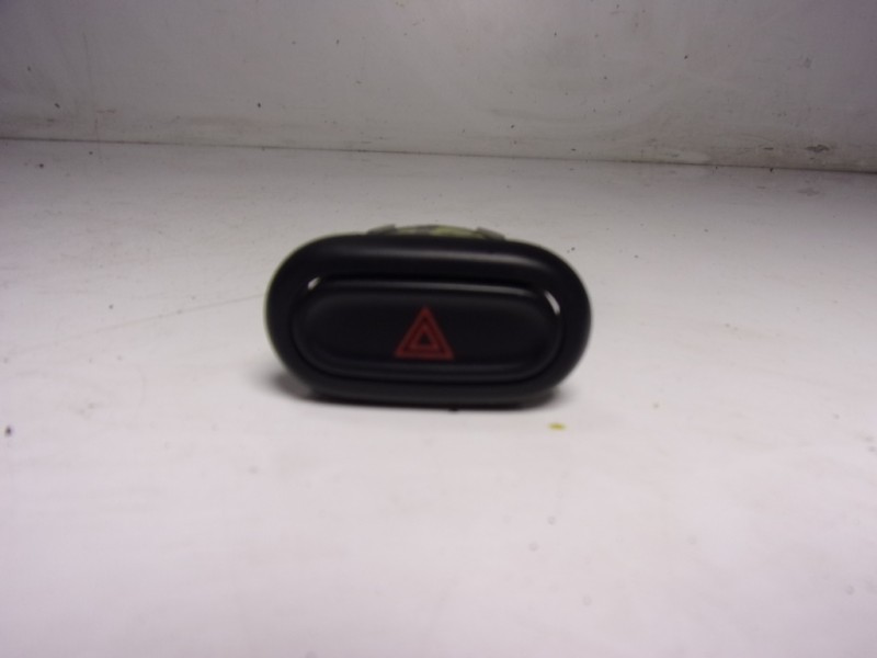 Recambio de warning para mini mini (f56) 1.5 12v turbodiesel referencia OEM IAM 61319389077 61319389077 