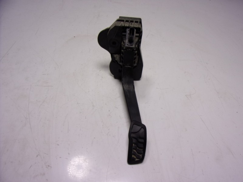 Recambio de potenciometro pedal para ford transit furgón (tts) 2.0 tdci cat referencia OEM IAM 2326731 KK319F836AB 