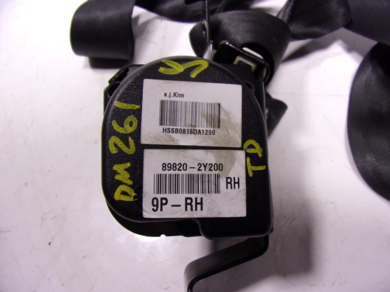 Recambio de cinturon seguridad trasero derecho para hyundai ix35 1.7 crdi cat referencia OEM IAM 898202Y2009P 898202Y200 