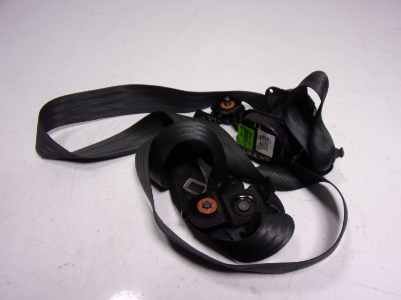 Recambio de cinturon seguridad trasero izquierdo para hyundai ix35 1.7 crdi cat referencia OEM IAM 898102Y2009P 898102Y200 