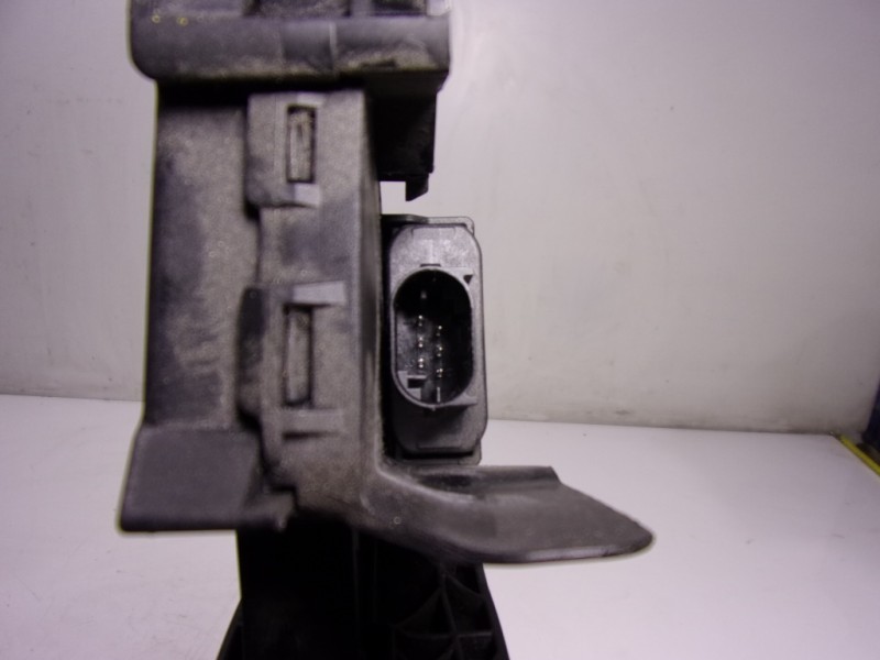 Recambio de potenciometro pedal para mini mini (f56) 1.5 12v turbodiesel referencia OEM IAM 35406889814 3542685317704 