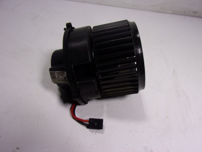 Recambio de motor calefaccion para mini mini (f56) 1.5 12v turbodiesel referencia OEM IAM 64119297751 20160606 