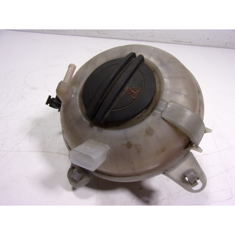 Recambio de deposito expansion para volkswagen golf vii lim. (5g1) 1.6 tdi dpf referencia OEM IAM  5Q0121407A 