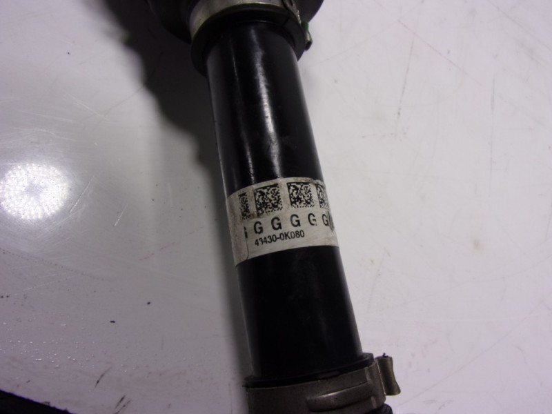 Recambio de transmision derecha para toyota hilux (3b/3c/3d) gr sport referencia OEM IAM 434300K080 434300K080 