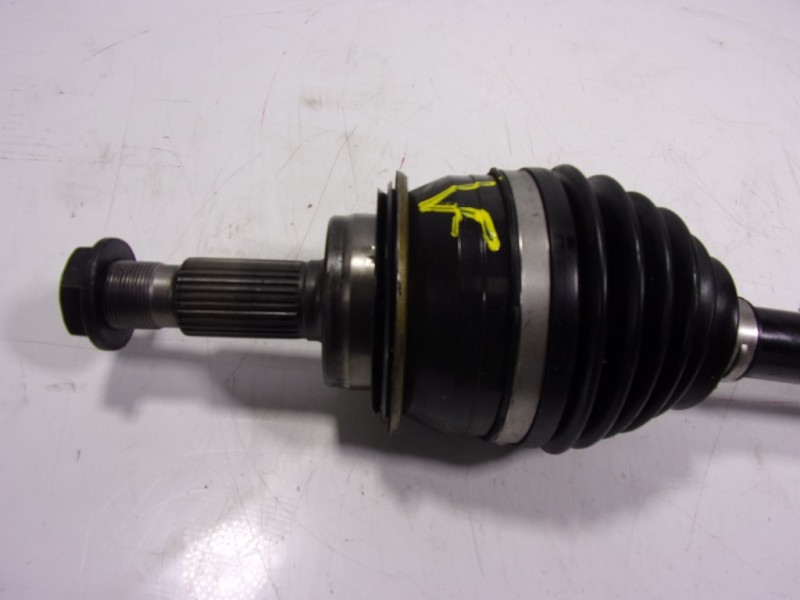 Recambio de transmision izquierda para toyota hilux (3b/3c/3d) gr sport referencia OEM IAM 434300K080 434300K080 