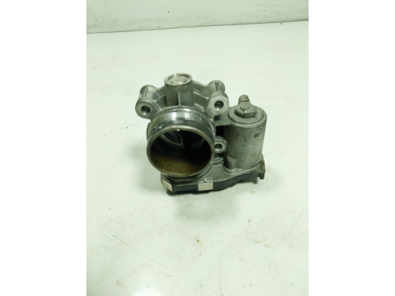 Recambio de caja mariposa para opel mokka 1.6 cdti dpf referencia OEM IAM   