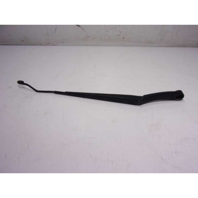 Recambio de brazo limpia delantero izquierdo para hyundai ix35 1.7 crdi cat referencia OEM IAM 983102S000  