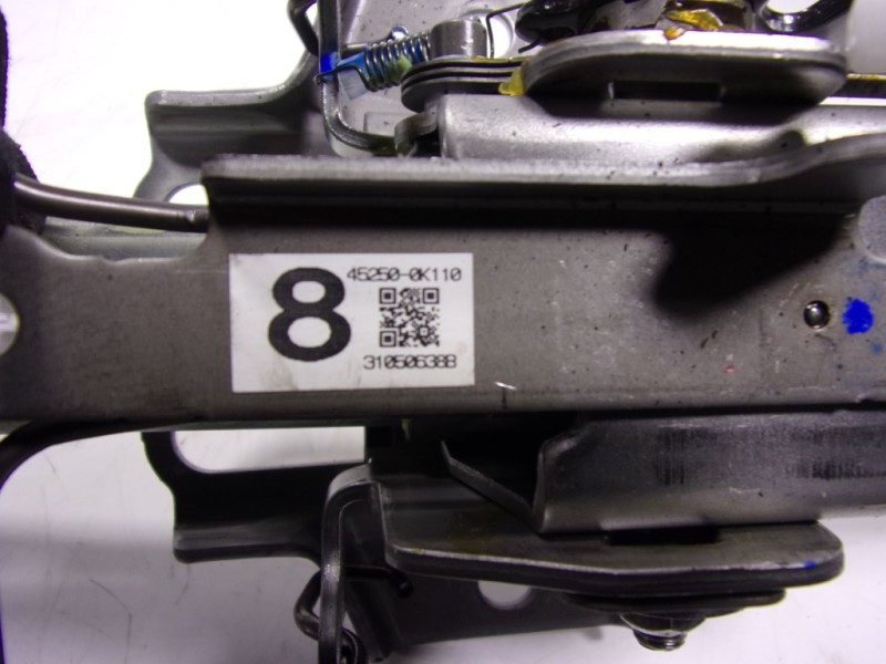 Recambio de columna direccion para toyota hilux (3b/3c/3d) gr sport referencia OEM IAM 452500K110 452500K110 