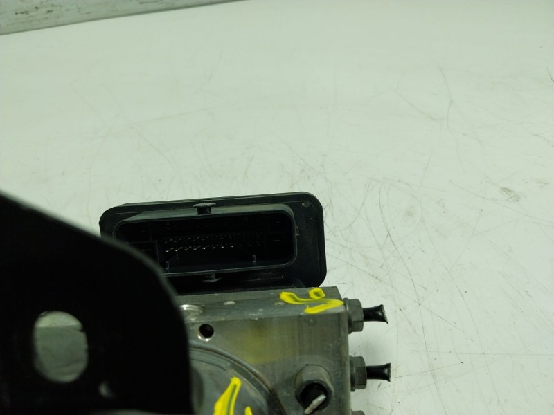 Recambio de abs para volkswagen t6 transporter 2.0 tdi referencia OEM IAM   