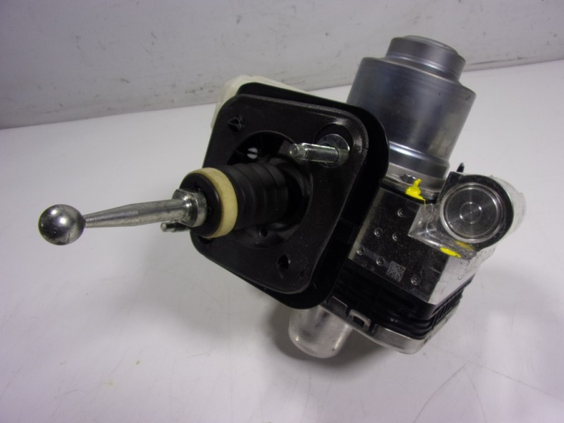 Recambio de servofreno para bmw ix3 referencia OEM IAM 34515A7C5E0 34515A49D2201 