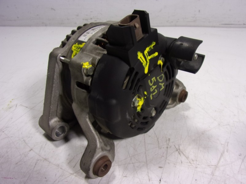 Recambio de alternador para opel corsa e 1.4 referencia OEM IAM  13585664 
