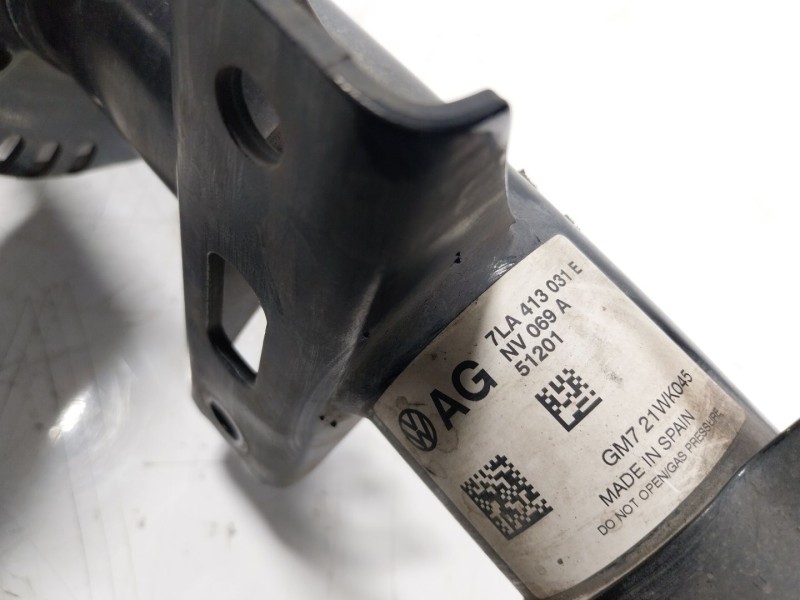 Recambio de amortiguador delantero izquierdo para volkswagen t6 transporter 2.0 tdi referencia OEM IAM   