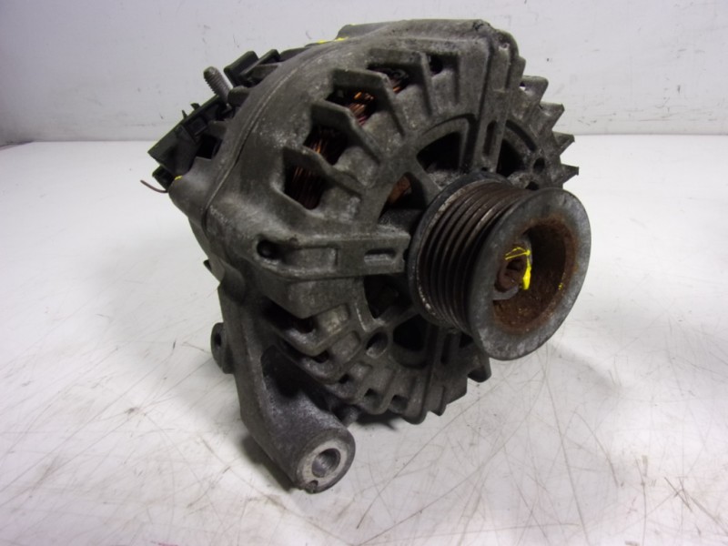 Recambio de alternador para bmw x5 (e70) xdrive30d referencia OEM IAM  2543517D 