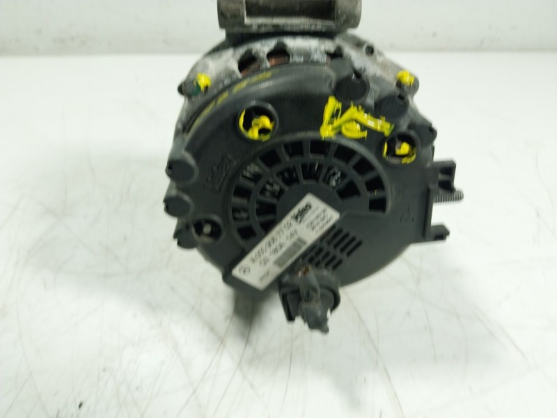 Recambio de alternador para mercedes-benz vito kasten 2.1 cdi cat referencia OEM IAM   