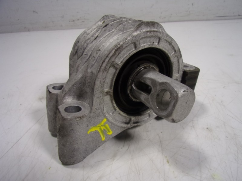 Recambio de soporte motor izquierdo para bmw ix3 referencia OEM IAM 22118742123 8742123 