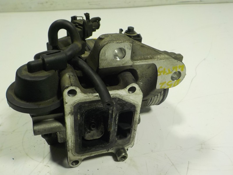 Recambio de valvula egr para volvo xc60 momentum awd referencia OEM IAM   